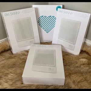 COPY - Riki skinny vanity mirror